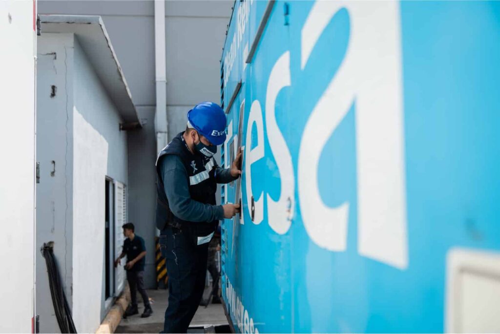 Mantenimiento preventivo y mayor a Reguladores y UPS | Exesa